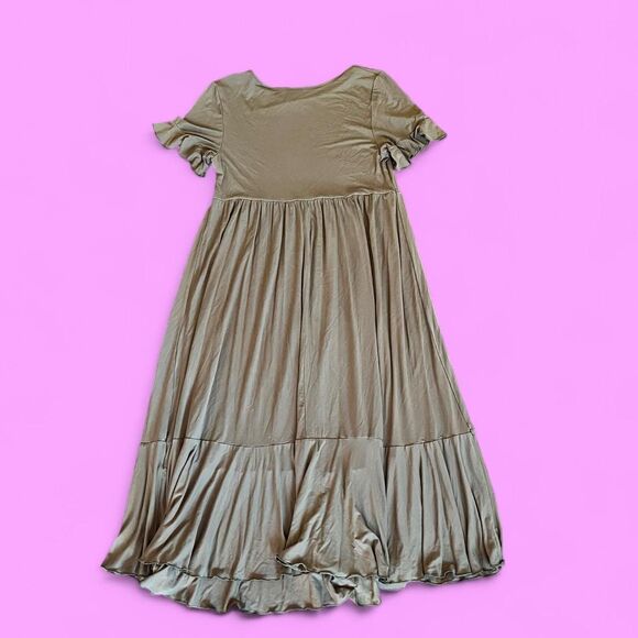 SHEIN Green maxi dress with ruffled sleeves and tiered skirt - Picture 3 of 3